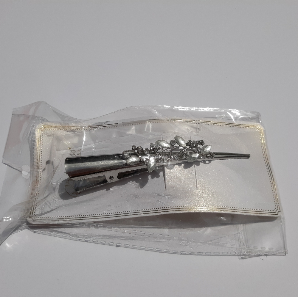 Clear Rhinestone Hair Clip